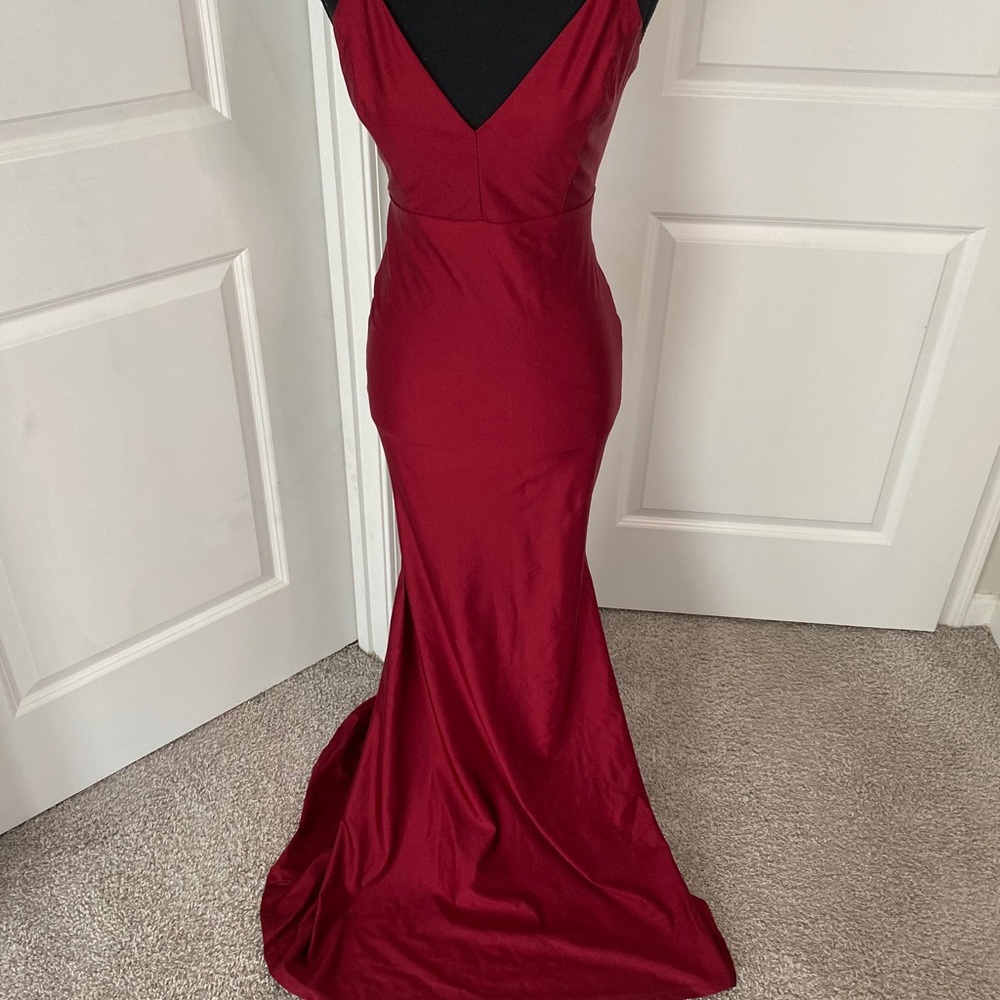Burgundy formal Gown SZ L